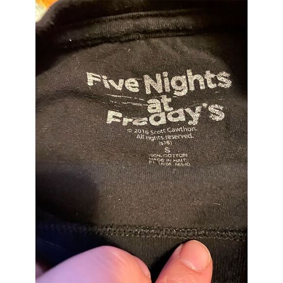 Five Nights at Freddy's Boys T-Shirt Black "I Survived" Size S - Picture 3 of 4